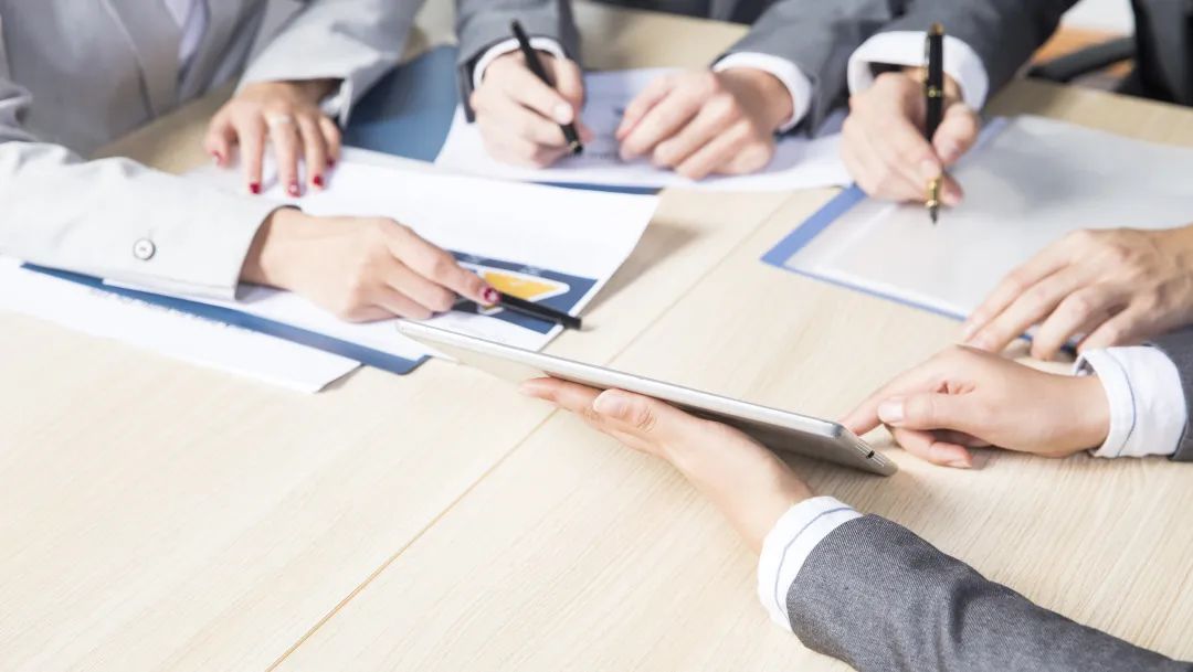 尊龙体育12周年征文丨优异奖《经棘前行 馈喜于成》