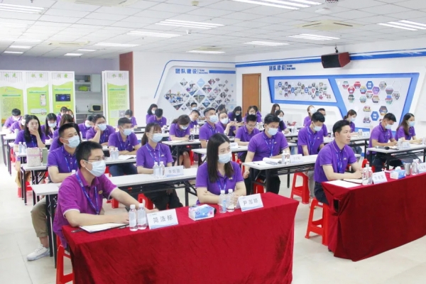 尊龙体育集团“都会更新前期事情项目司理培训班”开讲